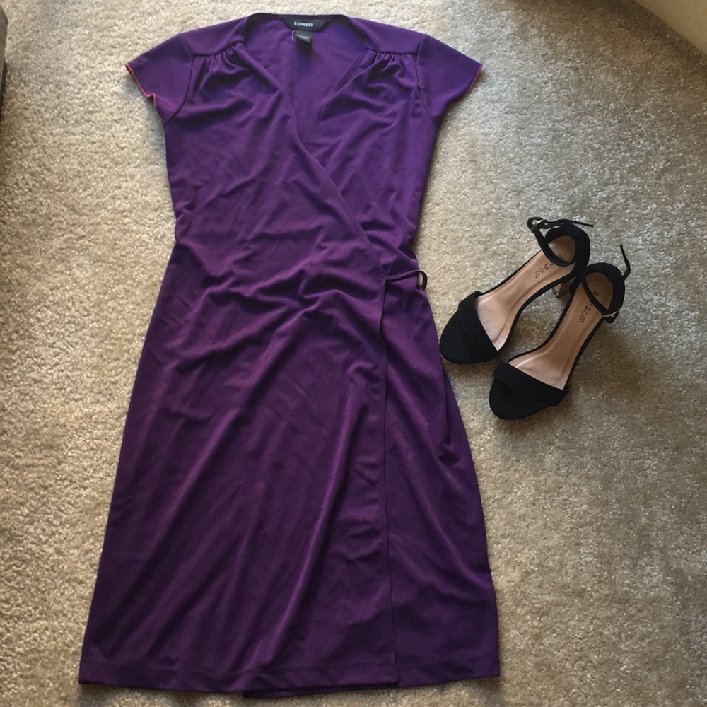 Wrap purple Express dress